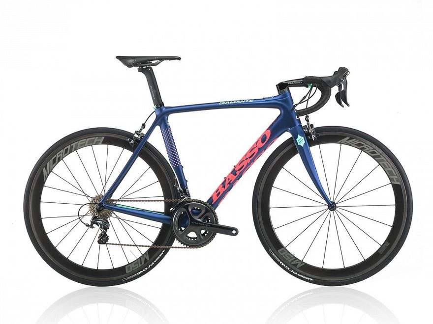 Basso Diamante - MAAP - str. 56 - cyklen til den rigtige mand der tør køre på en cykel med mat-pink grafik. Vejl. pris for rammekit kr. 33.900. SPECIALTILBUD KR. 19.900.
